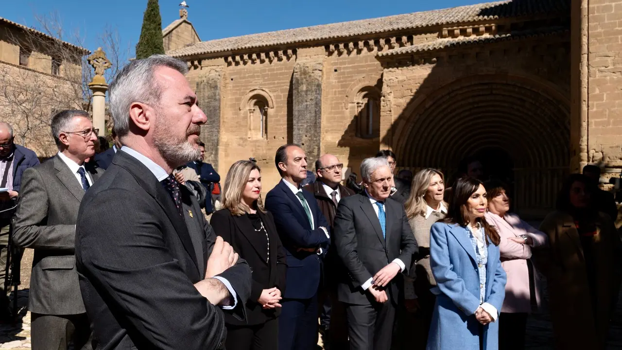 El Gobierno de Arag&oacute;n visita el Monasterio de Sijena./ Fabi&aacute;n Sim&oacute;n