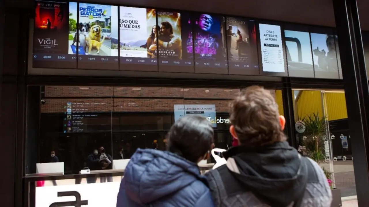 Cine Artesiete La Torre Outlet Zaragoza