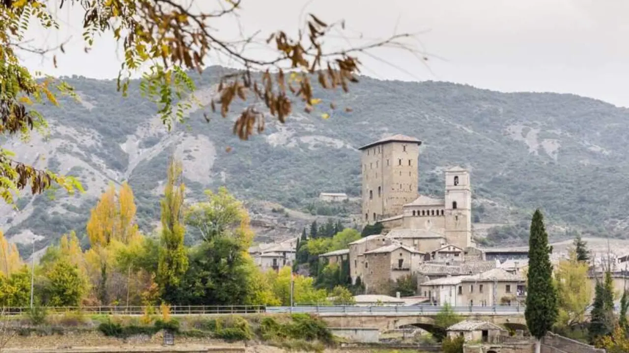 La gente se desv&iacute;a para comer en este pueblo de Zaragoza: riqu&iacute;simo ./ Turismo de Arag&oacute;n