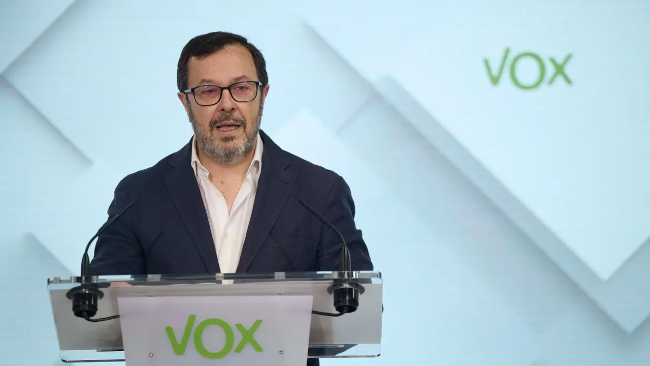 Jos&eacute; Antonio F&uacute;ster, de Vox, en la sede del partido