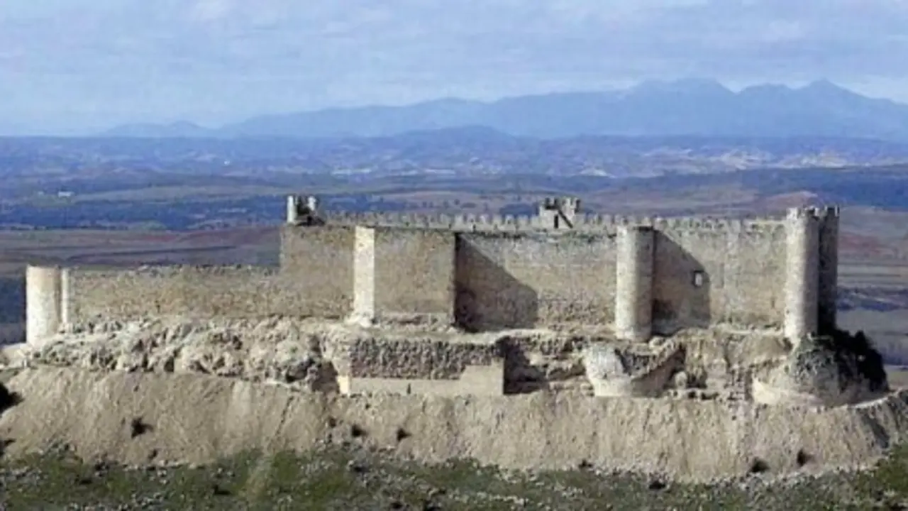 Castillo del Cid. / Ayuntamiento de Jadraque