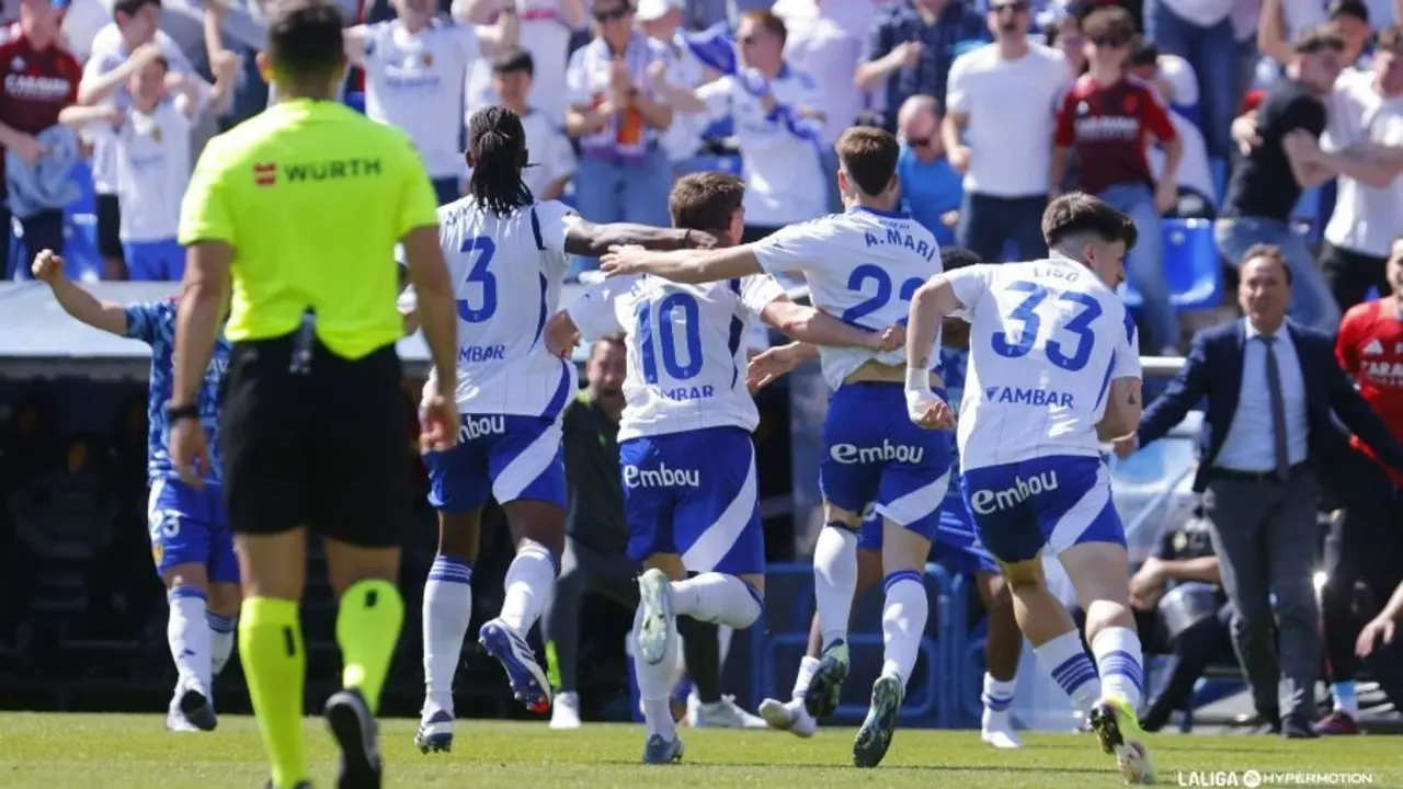 Celebraci&oacute;n del gol de Jair para el Real Zaragoza ante el Mirand&eacute;s / LaLiga