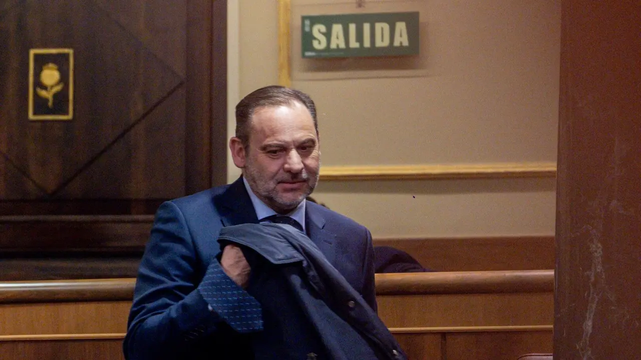 El diputado del Grupo Mixto, Jos&eacute; Luis &Aacute;balos, durante un pleno en la C&aacute;mara Baja. /EP