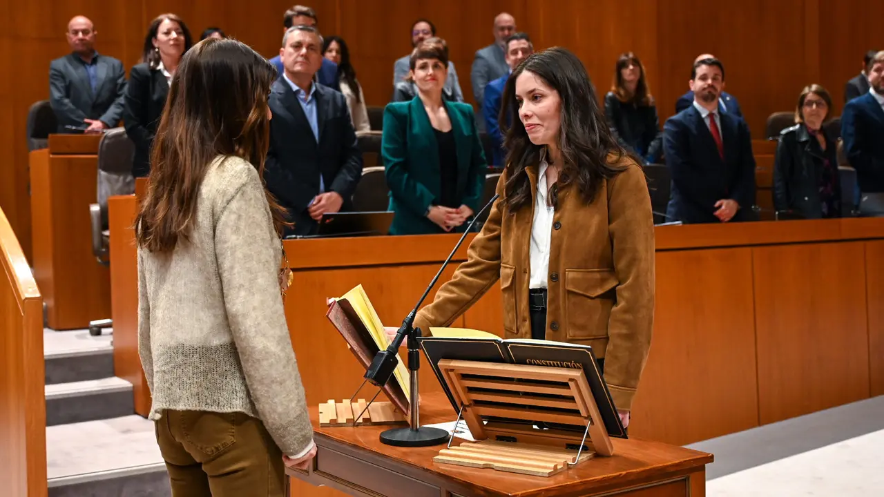 Alba S&aacute;nchez: la nueva diputada del PSOE en las Cortes que sustituye a Mayte P&eacute;rez ./ PSOE Arag&oacute;n