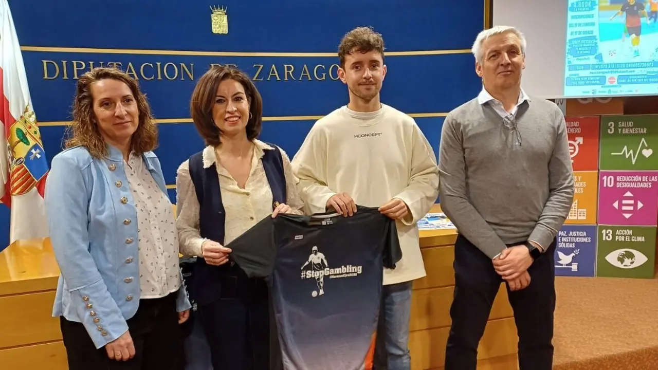 Presentaci&oacute;n del marat&oacute;n de f&uacute;tbol sala de Ejea de los Caballeros.