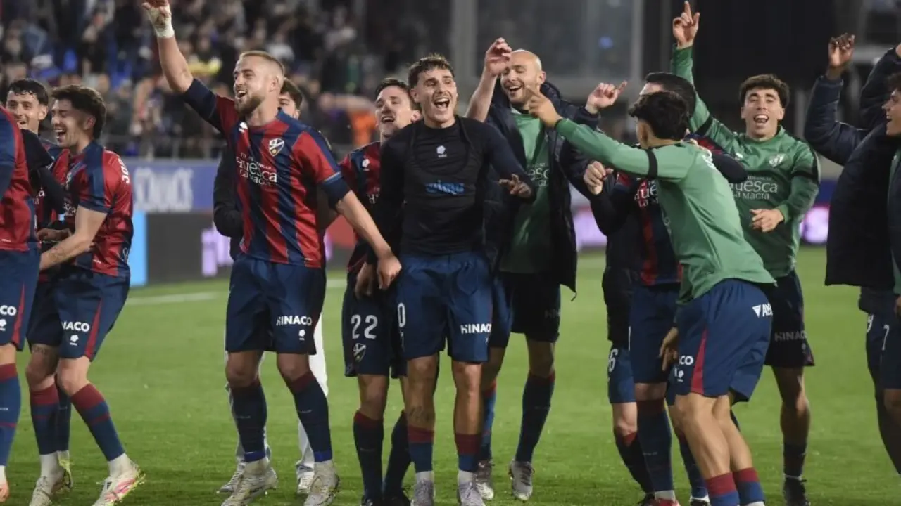Celebraci&oacute;n de la SD Huesca en El Alcoraz / LaLiga