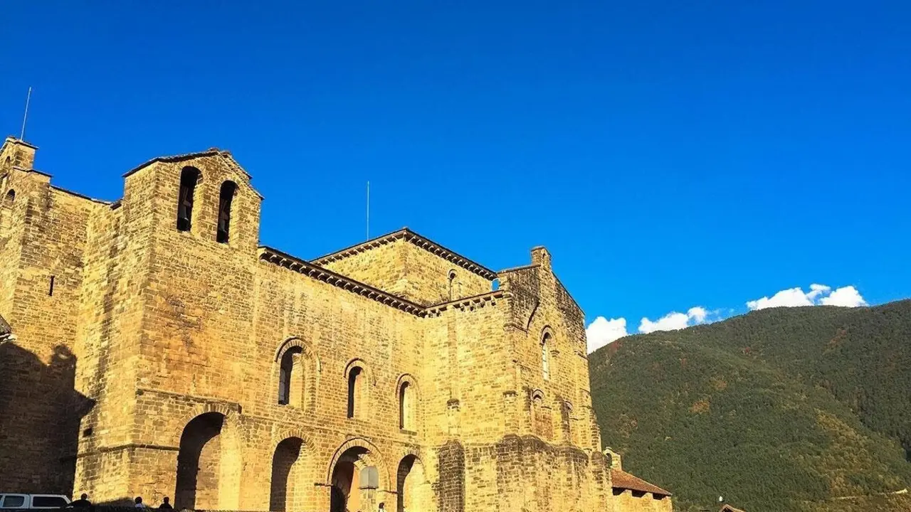 Es uno de los primeros monasterios de Arag&oacute;n: esta escondido en un pueblo del Pirineo