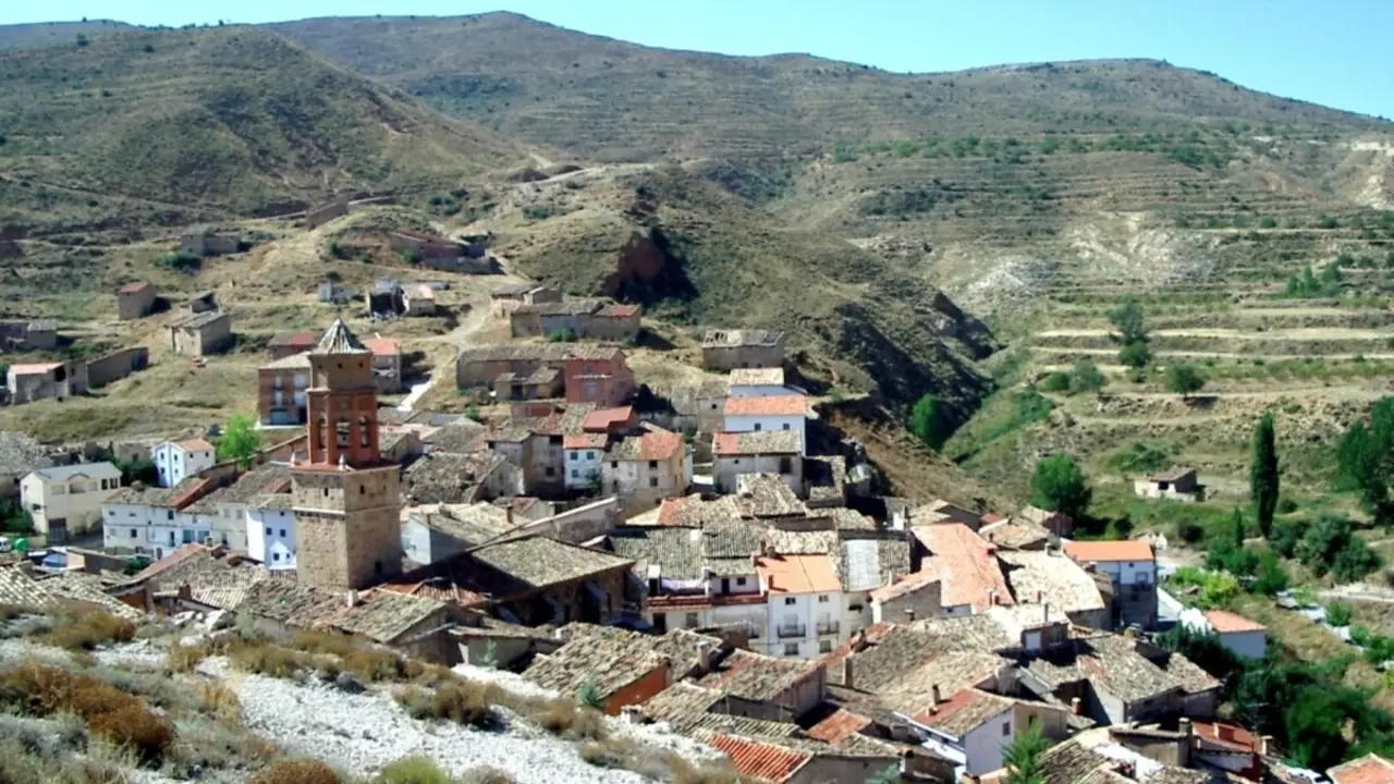 As&iacute; es el pueblo de gigantes entre barrancos de Teruel