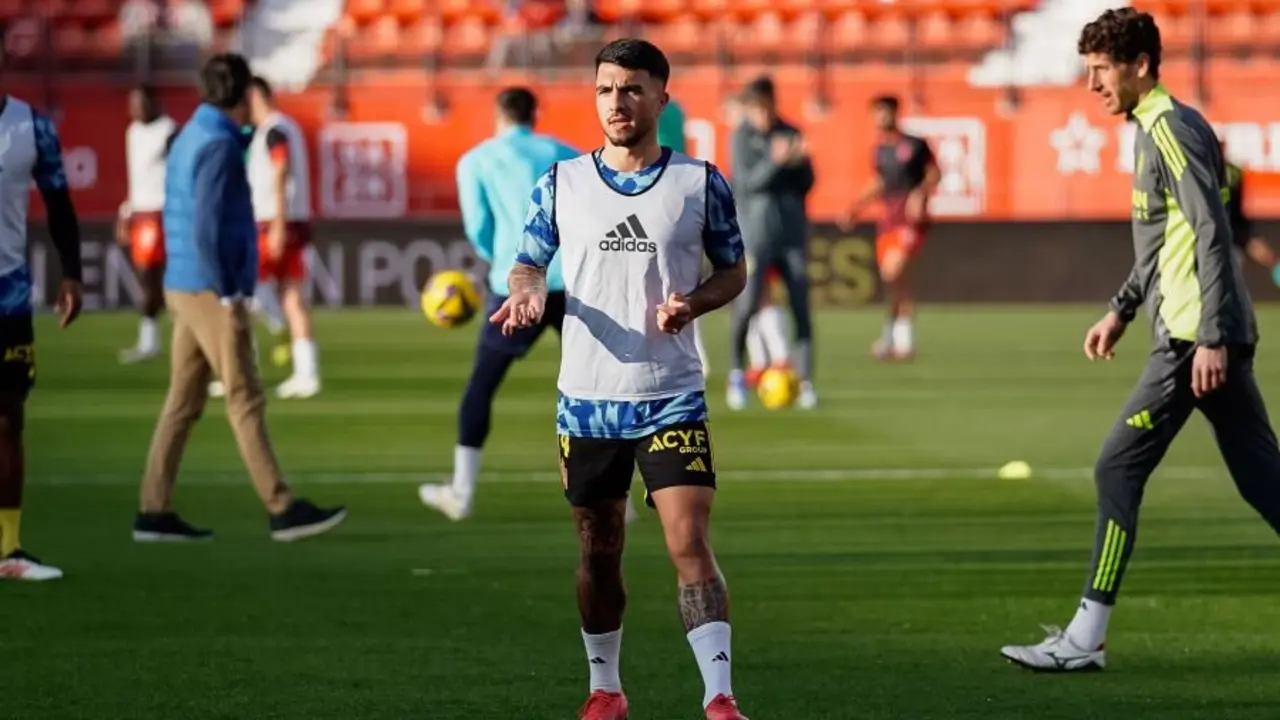 Dani Tasende durante un calentamiento / LaLiga