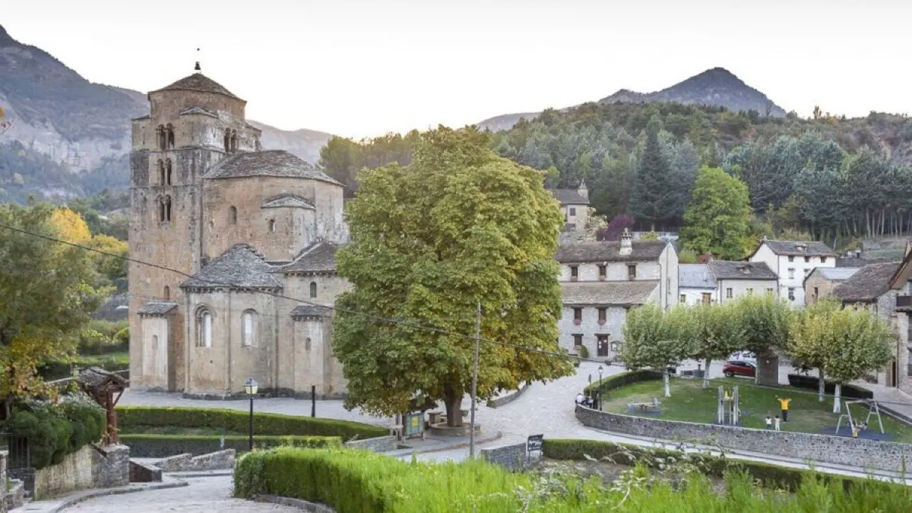 Vistas desde el pueblo. / Turismo de Arag&oacute;n