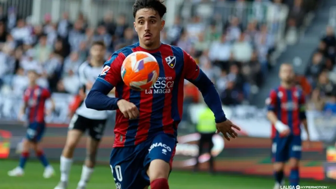 Ignasi Vilarrasa durante un partido con la SD Huesca / LaLiga