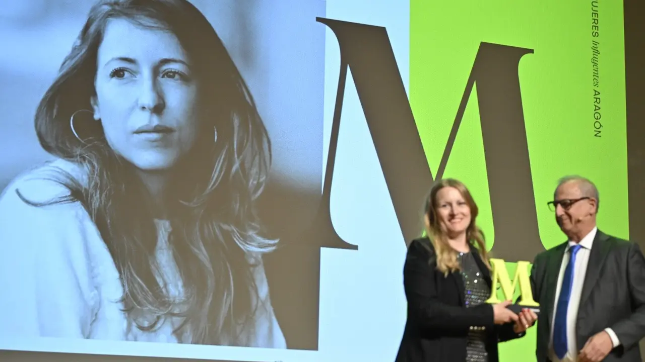 Pilar Palomero galardonada en los Premios Mujeres Influyentes de Arag&oacute;n 2025. /Marcos Cebri&aacute;n para HOY ARAG&Oacute;N