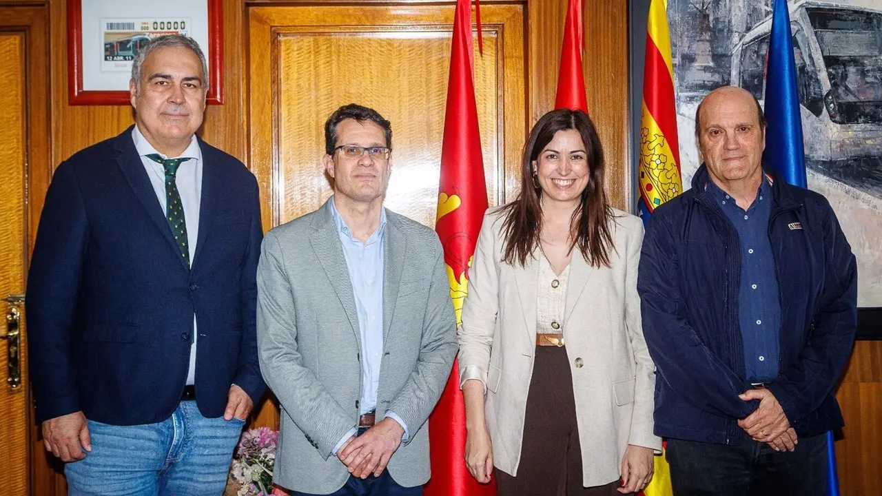 El Ayuntamiento de Zaragoza y UZ renuevan el convenio de la C&aacute;tedra de Investigaci&oacute;n de Plagas Urbanas y Salud P&uacute;blica - DANI MARCOS
