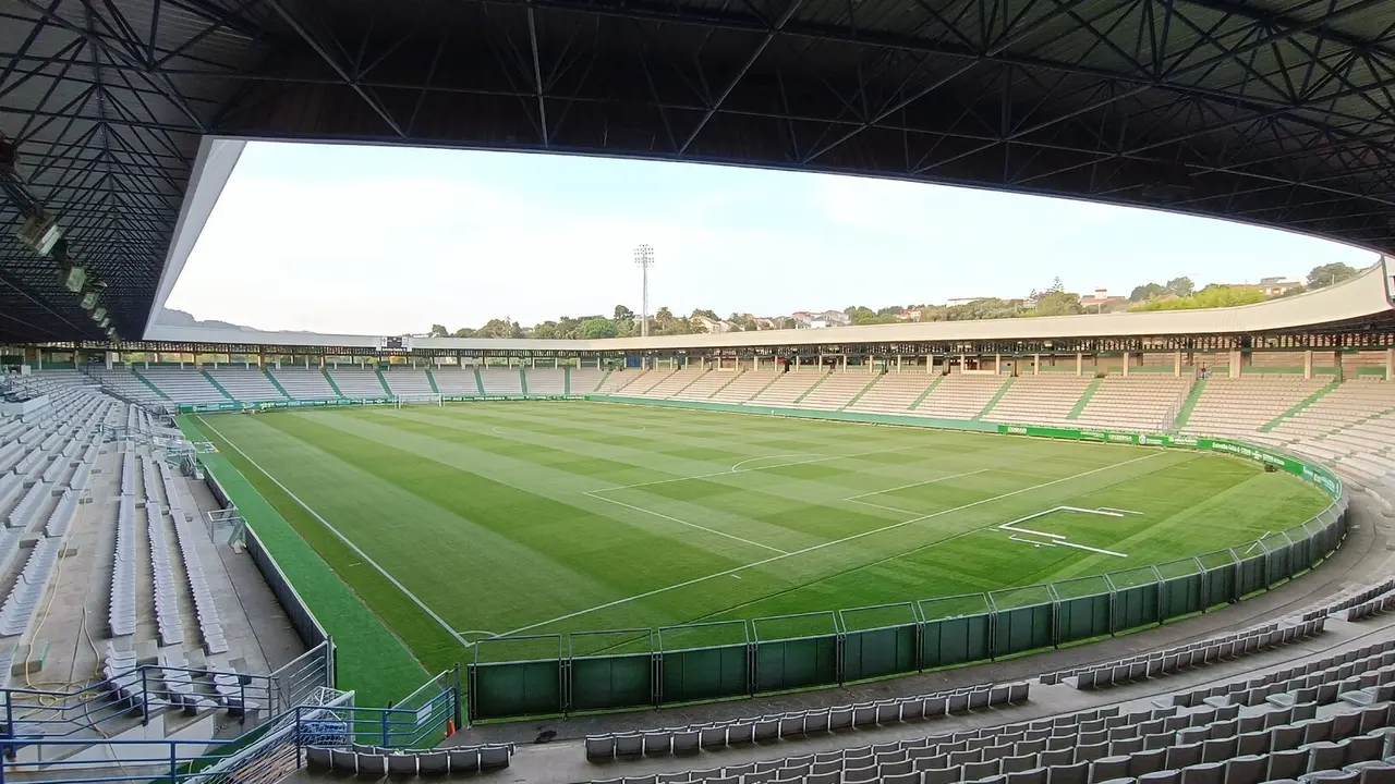 Estadio de A Malata / RACING DE FERROL