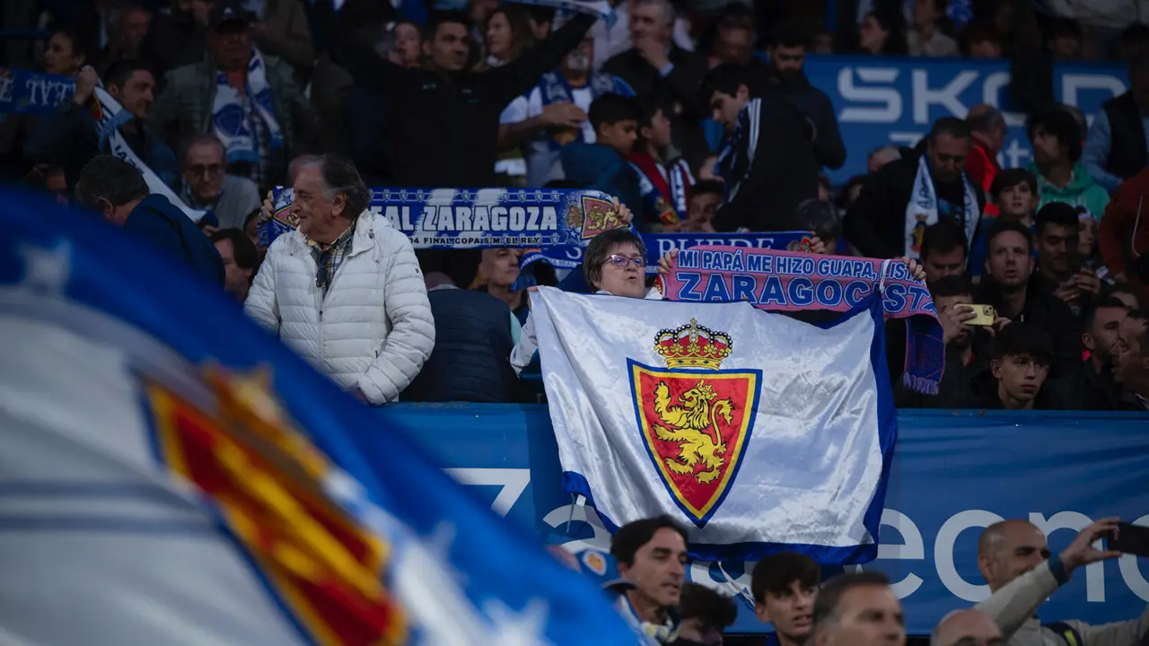 Afici&oacute;n del Real Zaragoza / MARCOS CEBRI&Aacute;N