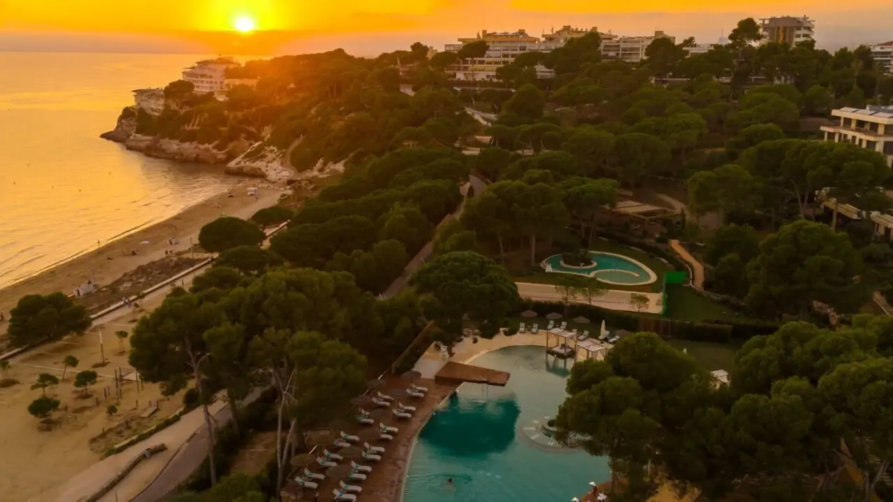 Infinitum, el resort residencial en la Costa Dorada.
