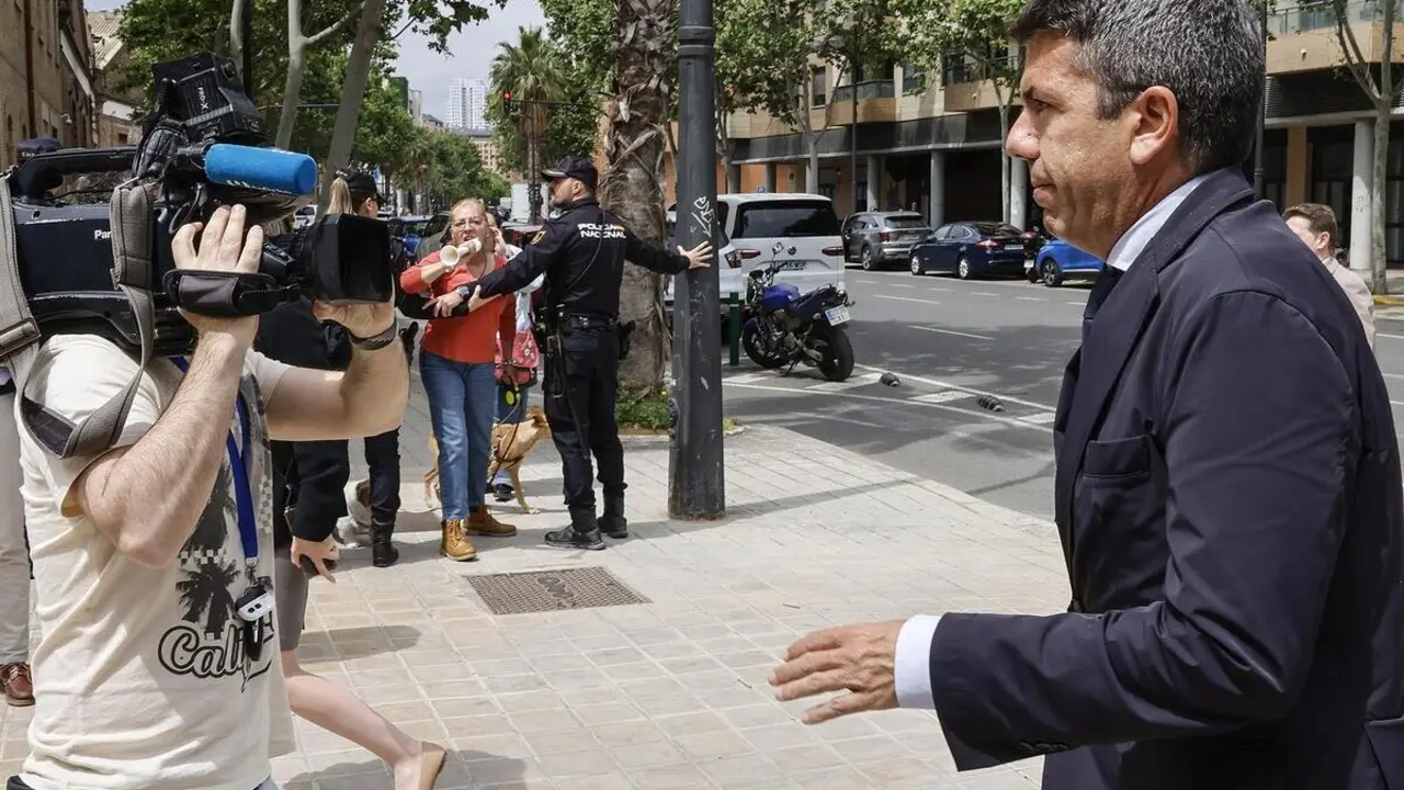 Maz&oacute;n se&ntilde;ala a las v&iacute;ctimas de la DANA por tener sesgo ideol&oacute;gico: "Cualquier politizaci&oacute;n es mala"