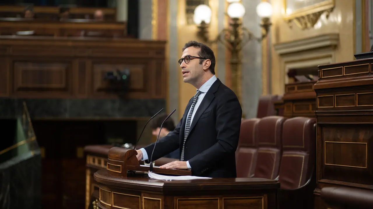 El ministro de Econom&iacute;a, Carlos Cuerpo, en el Congreso de los Diputados