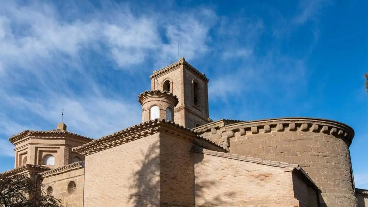 El pueblo de Huesca con 'pozos-fuente' y un templo rom&aacute;nico del siglo XII