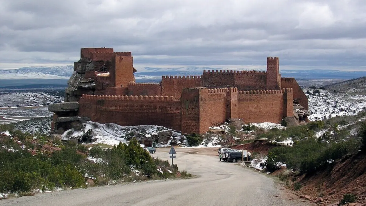 De fortaleza a c&aacute;rcel: el castillo medieval oculto en un peque&ntilde;o pueblo de Teruel ./ Patrimonio Cultural de Arag&oacute;n