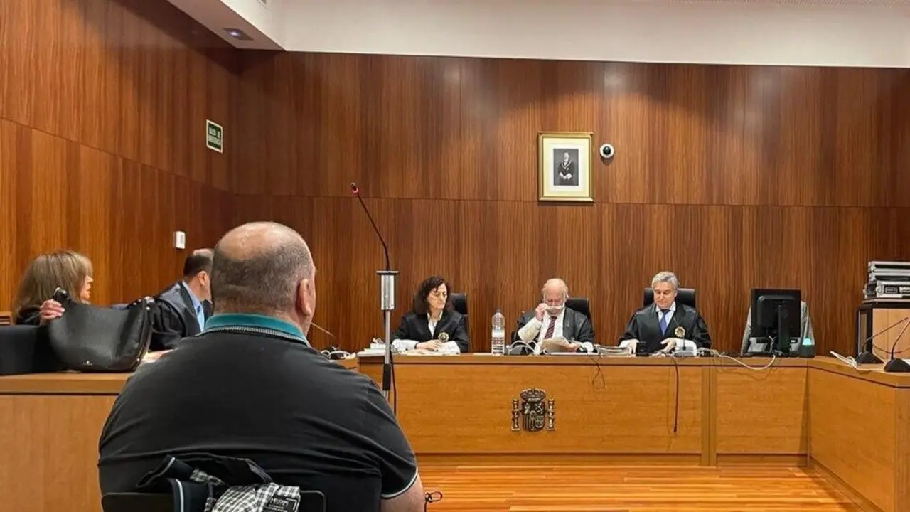 Imagen de D.B. durante el juicio contra &eacute;l en la Audiencia Provincial de Zaragoza /H.A.