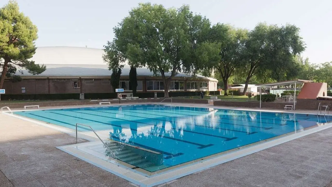 Las piscinas municipales abiertas en Zaragoza
