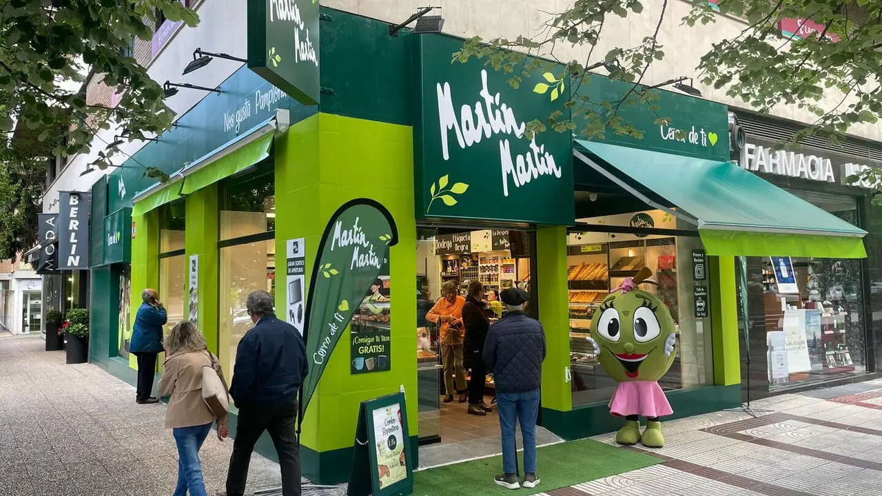 Mart&iacute;n Mart&iacute;n Pamplona Fachada