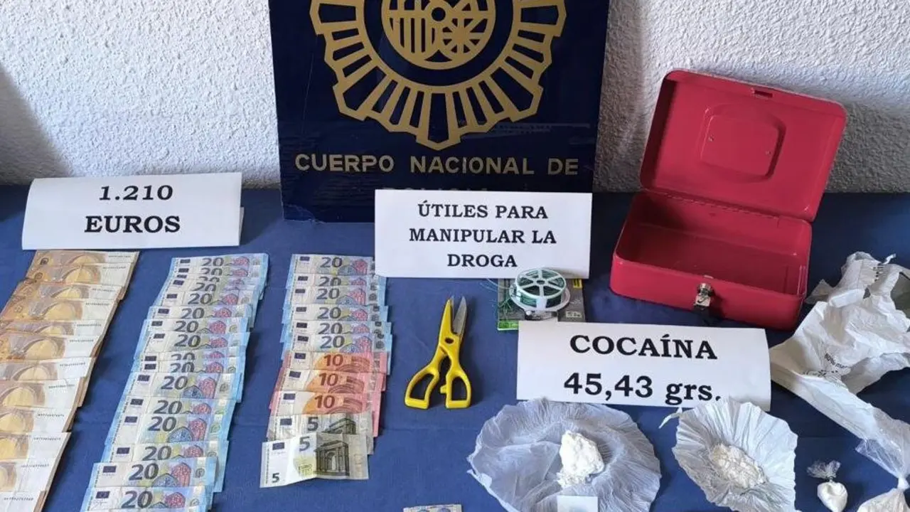Imagen de una operaci&oacute;n reciente de la Polic&iacute;a Nacional contra el narcotr&aacute;fico en Zaragoza /H.A.