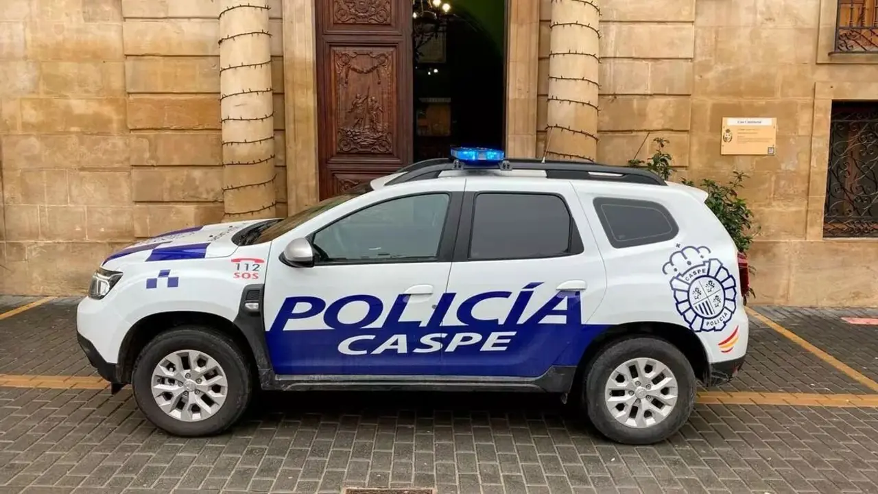 Polic&iacute;a Local de Caspe. / AYTO. CASPE