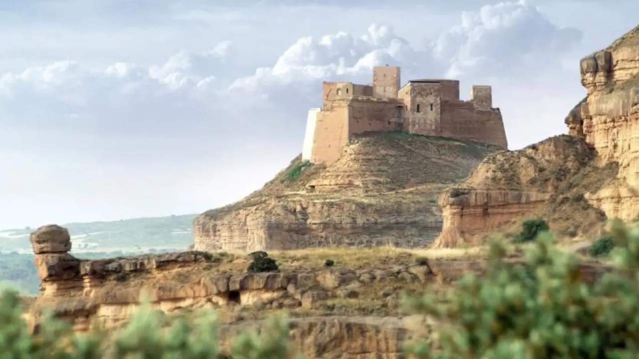 Castillo de Monz&oacute;n. / TURISMO ARAG&Oacute;N