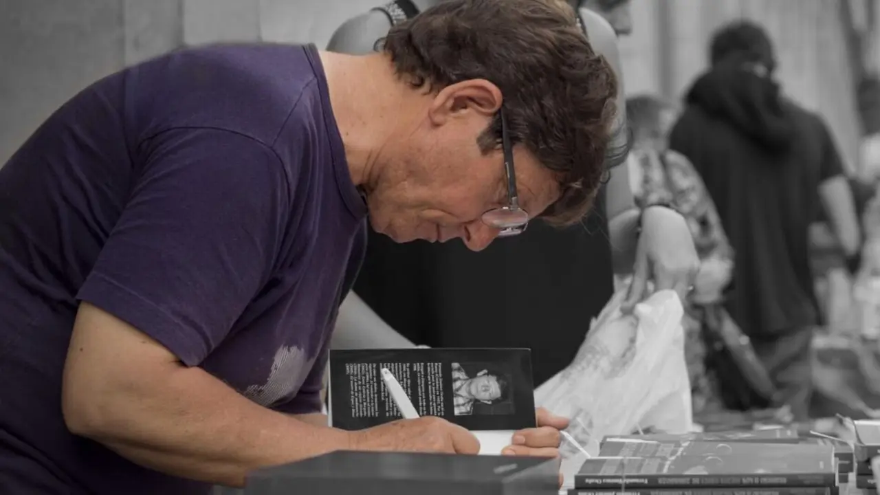 Fernando Jim&eacute;nez Oca&ntilde;a estar&aacute; este s&aacute;bado firmando libros en Mar&iacute;a de Huerva.