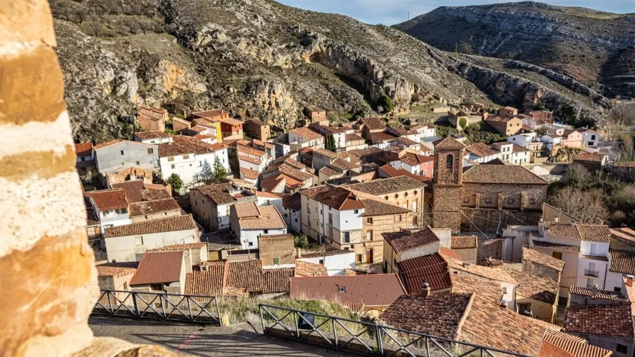 Vista a&eacute;rea del pueblo. / Santiago Cabello Solanas