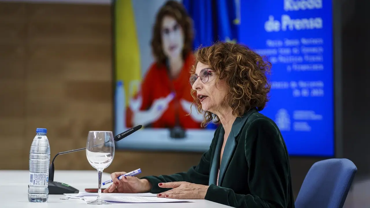 La vicepresidenta primera del Gobierno y ministra de Hacienda, Mar&iacute;a Jes&uacute;s Montero. / EP