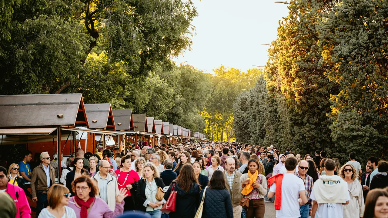 El Parque Grande se ha vestido de gala este fin de semana con el Zaragoza Florece. / AZ