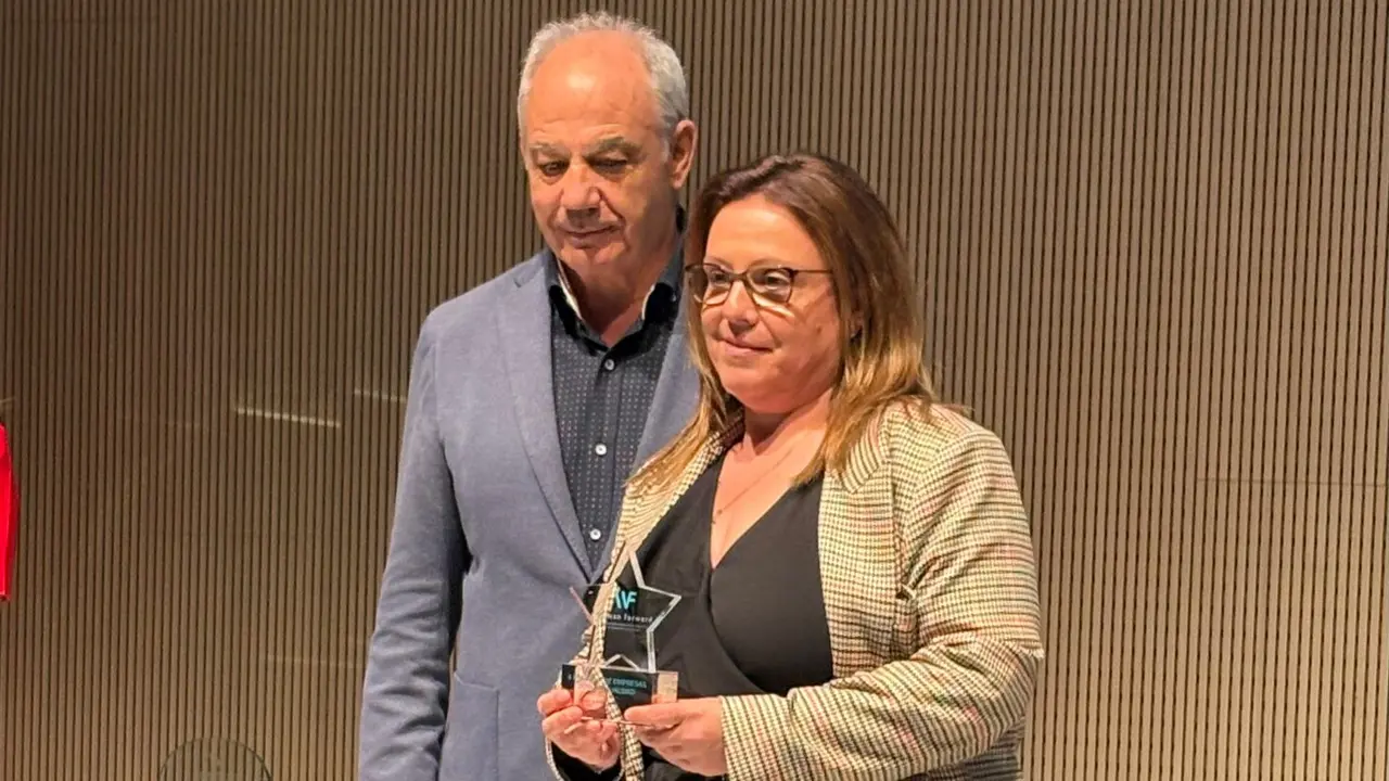 La directora de Personas y Relaciones Laborales, M&ordm; Victoria de Marco. / SARGA