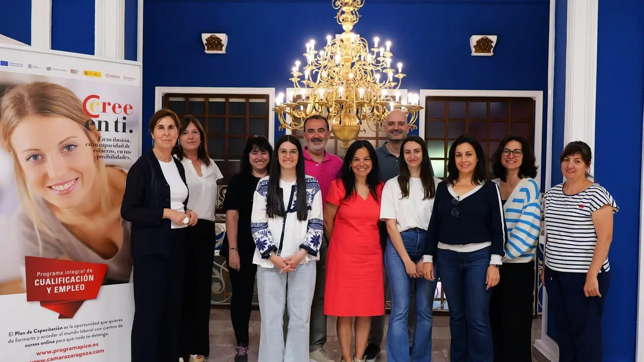 El programa Talento Joven de C&aacute;mara Zaragoza mejora la empleabilidad de m&aacute;s de 4.200 personas. - C&Aacute;MARA DE ZARAGOZA