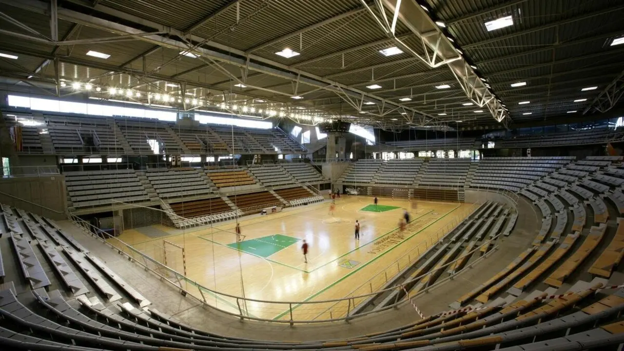 Archivo - Foto de archivo del Palacio de Deportes de Huesca. - AYUNTAMIENTO DE HUESCA - Archivo