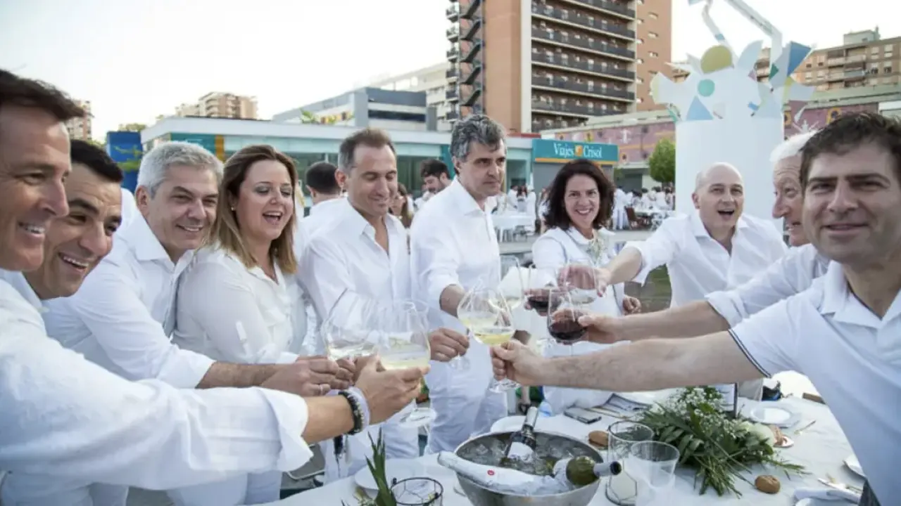 Cena en blanco