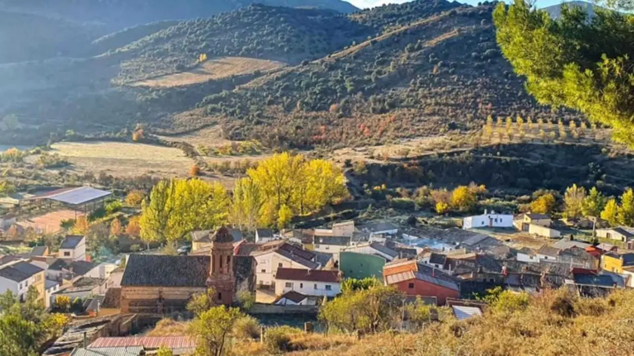 El peque&ntilde;o pueblo de Zaragoza con las 'Vistas m&aacute;s bellas' y buen vino / V&iacute;a Wikiloc