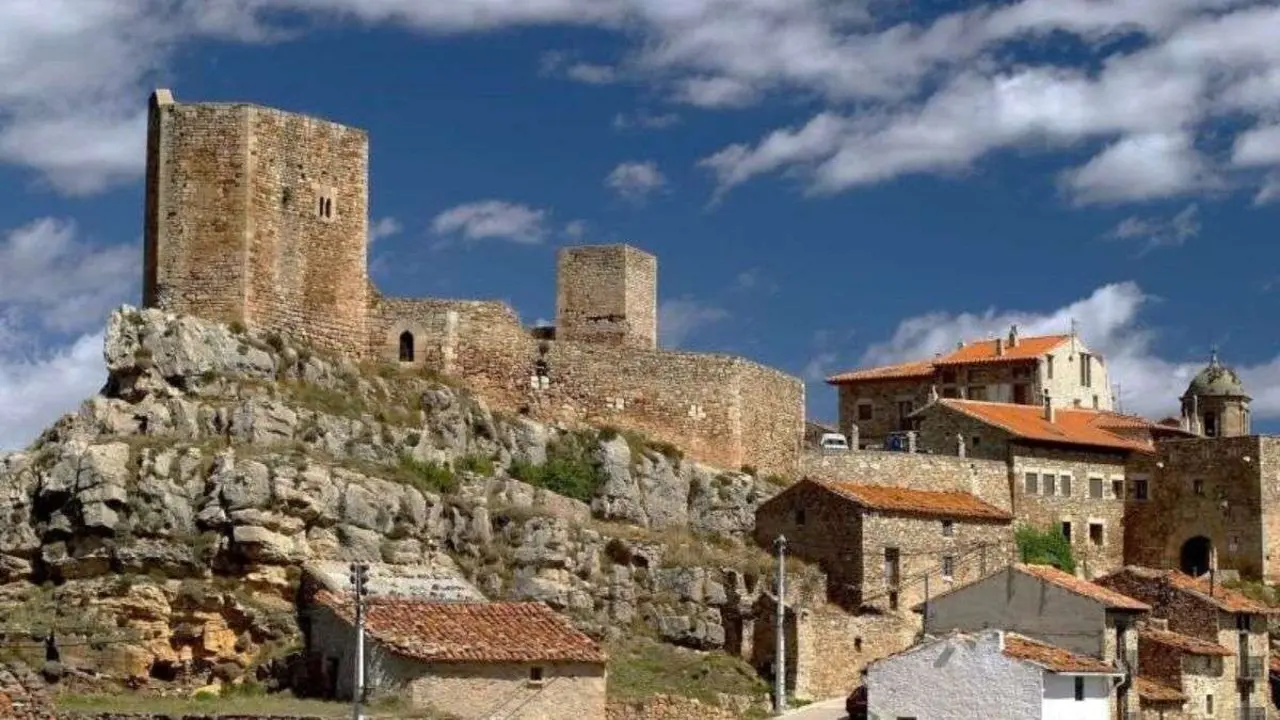 El curioso pueblo de Teruel que ni Google Maps ha logrado explorar entero