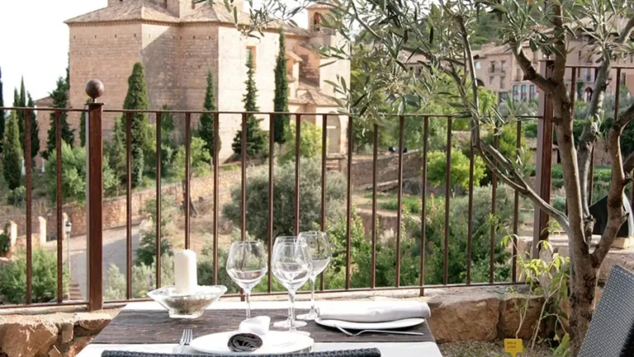 Casa Pardina, Alqu&eacute;zar