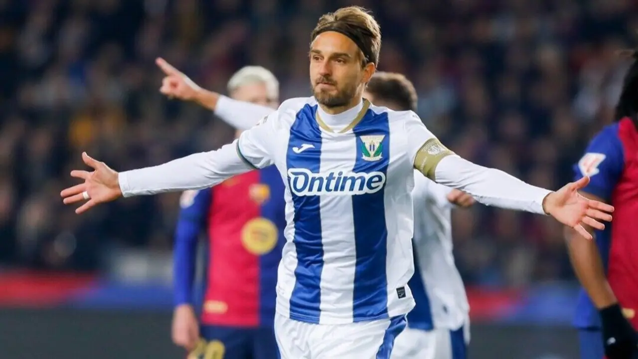 Sergio Gonz&aacute;lez, capit&aacute;n durante un partido / CD Legan&eacute;s