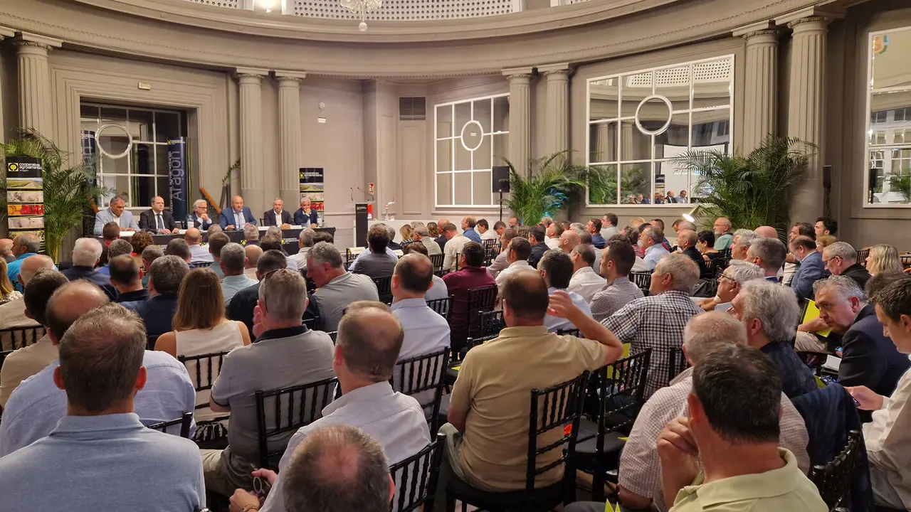Asamblea de clausura.
