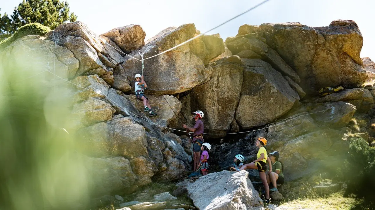 Actividades de verano en Cerler. / ARAM&Oacute;N
