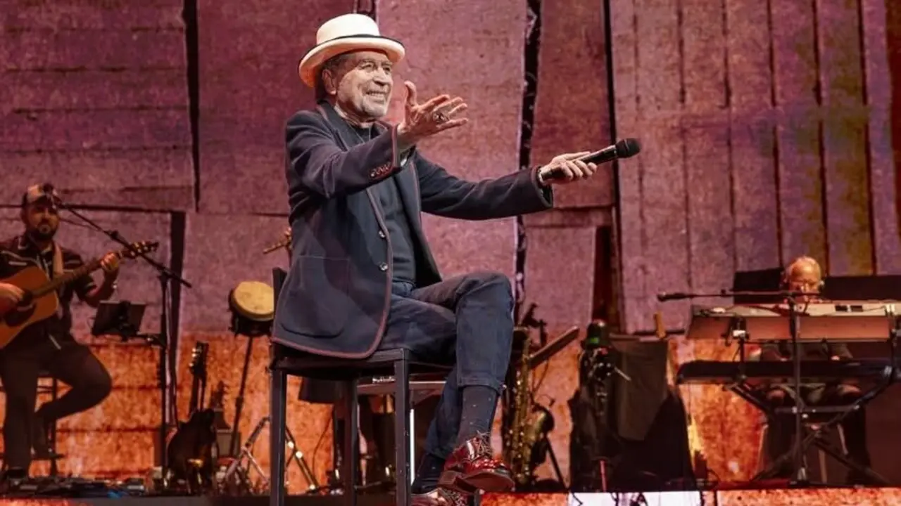 Joaqu&iacute;n Sabina en concierto. / MALDITOS ARTISTAS