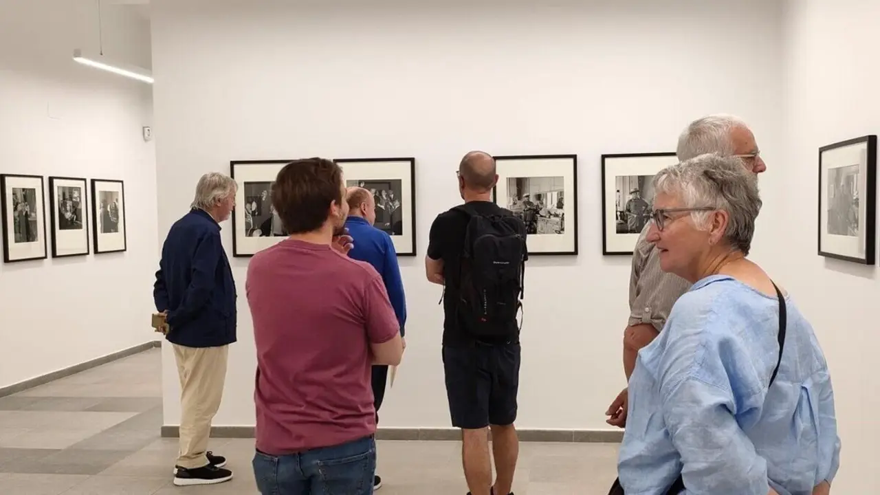 Inauguraci&oacute;n este s&aacute;bado de la muestra 'Picasso en la fotograf&iacute;a. A&ntilde;os de madurez: Fotograf&iacute;as de Edward Quinn y Andr&eacute; Villers' en el Centro de Arte Contempor&aacute;neo .
- AYUNTAMIENTO DE A&Iacute;NSA