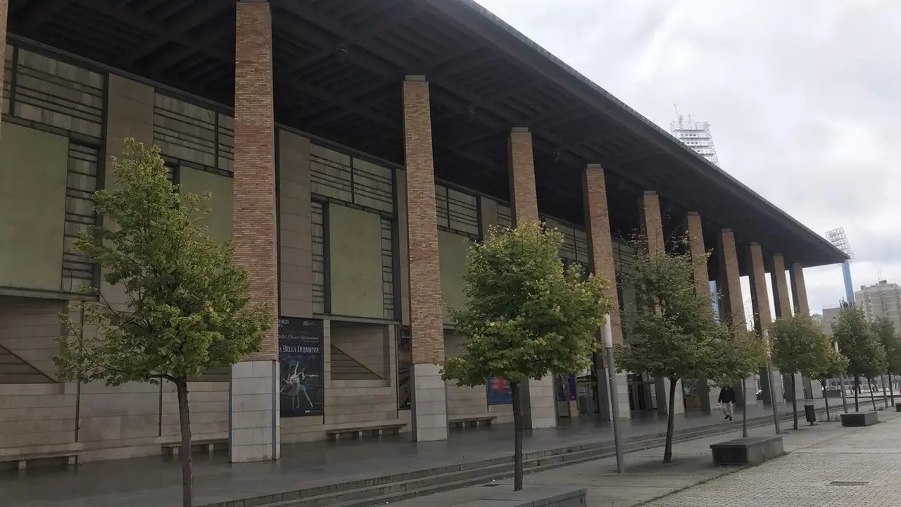 Auditorio de Zaragoza desde un lateral. / EP