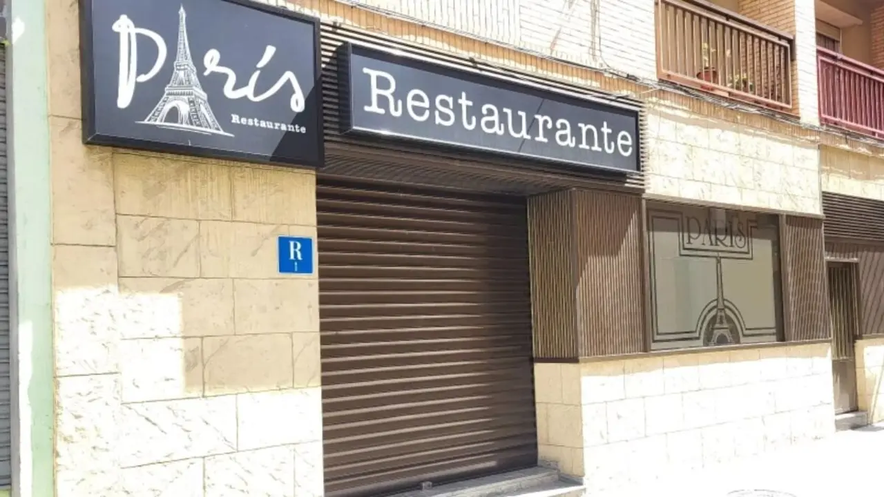 El restaurante Par&iacute;s cerrado / Diario de Huesca