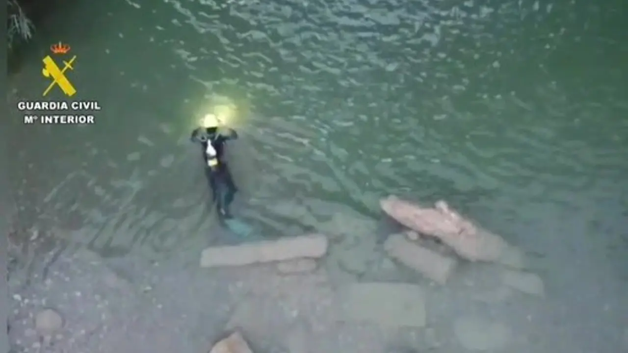 La Comandancia de la Guardia Civil de Huesca aconseja m&aacute;xima precauci&oacute;n para las personas que vayan a realizar actividades de ocio y turismo en el medio fluvial. - GUARDIA CIVIL