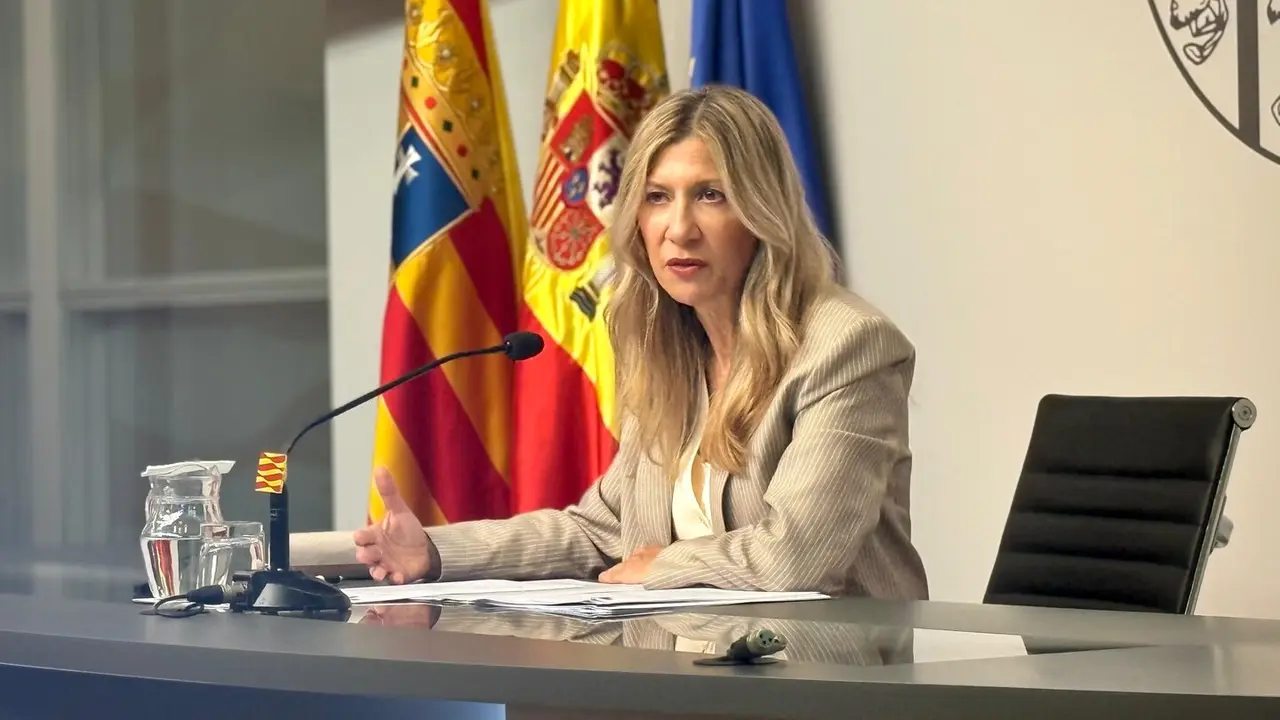 La vicepresidenta del Gobierno aragon&eacute;s, Mar Vaquero, en la rueda de prensa tras el Consejo de Gobierno este mi&eacute;rcoles./ DGA